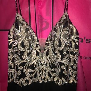 Long black prom dress